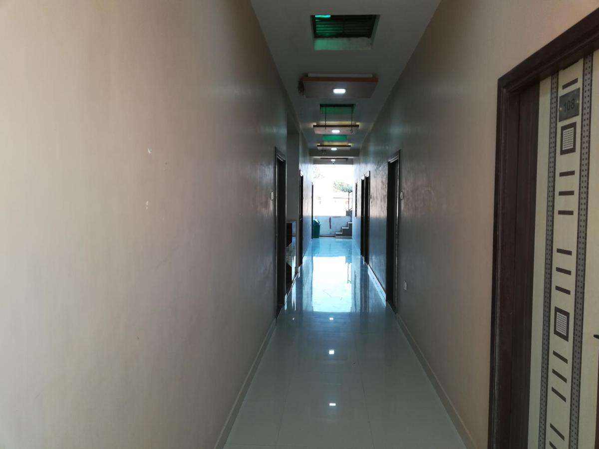 Hotel Shiv Regency Kukma Buitenkant foto